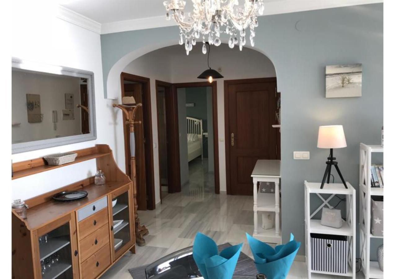 Sunny Apartment On Burriana Beach เนร์คา ภายนอก รูปภาพ