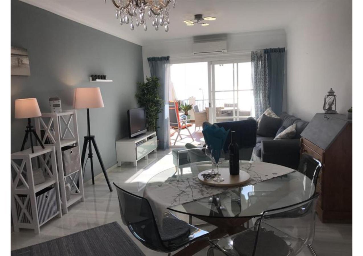Sunny Apartment On Burriana Beach เนร์คา ภายนอก รูปภาพ