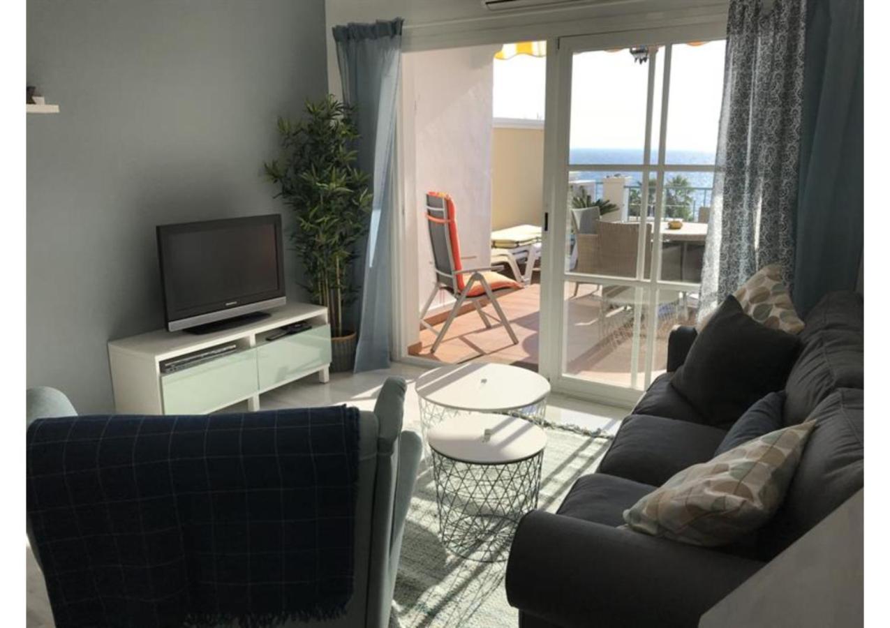 Sunny Apartment On Burriana Beach เนร์คา ภายนอก รูปภาพ
